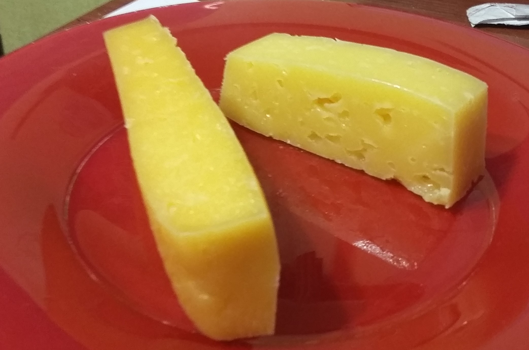 Как отличить сыр. Сыр. Сыр с пальмовым маслом. Пальмовое масло в сыре. Сырное масло.