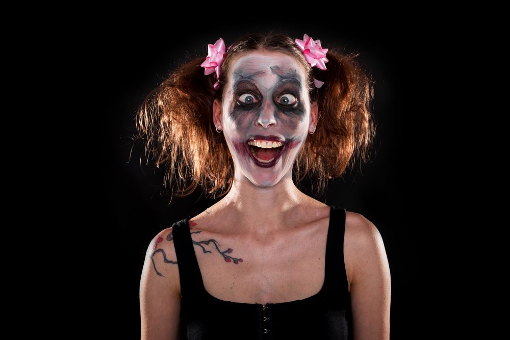 insane funny girl bad makeup